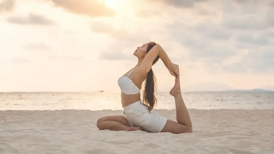 Расслабляющая йога: акцент на растяжку